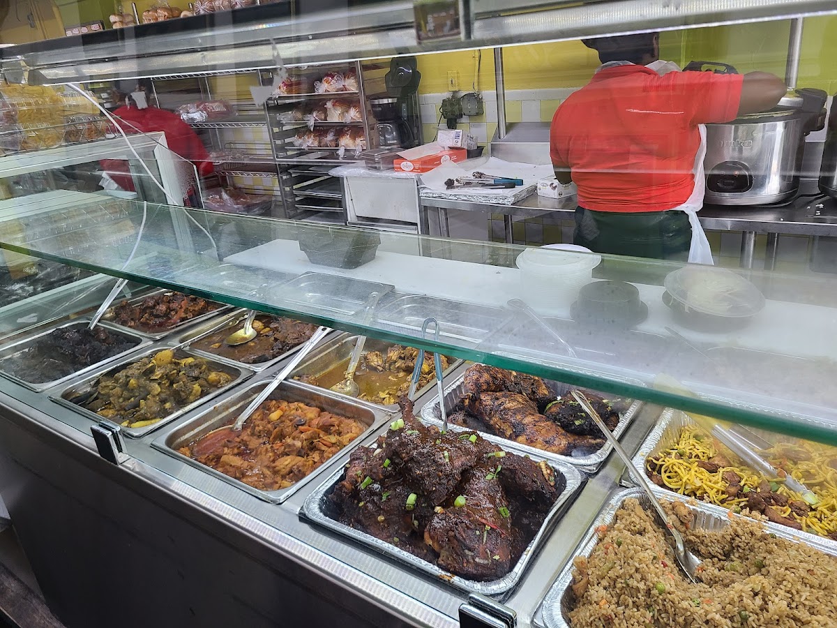 Sybil's Bakery & Restaurant Photo 4