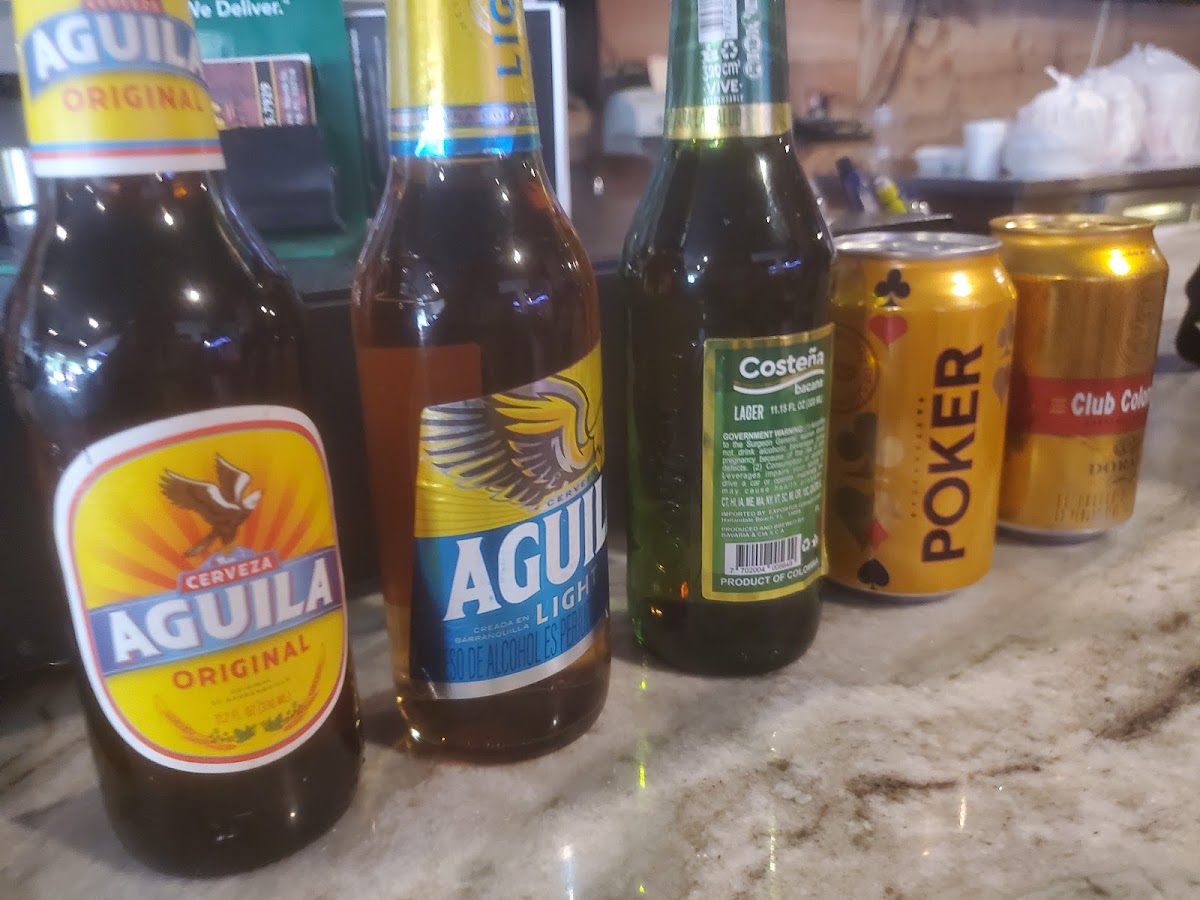 Mi Carreta Restaurant & Bakery Photo 8