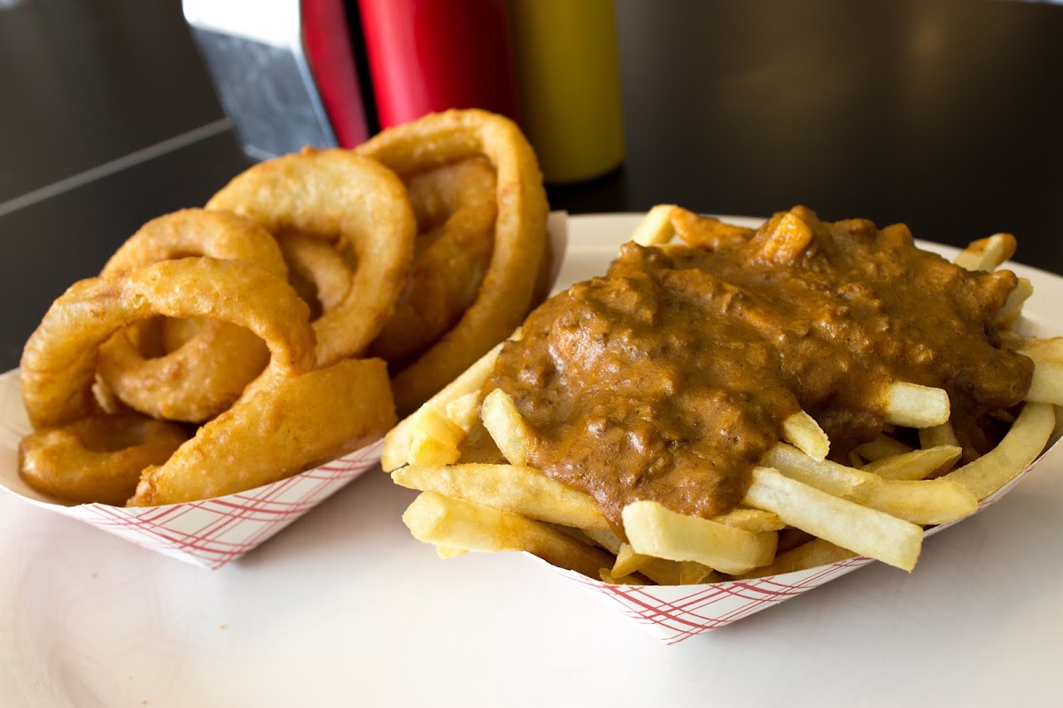 Hunter House Hamburgers Photo 10
