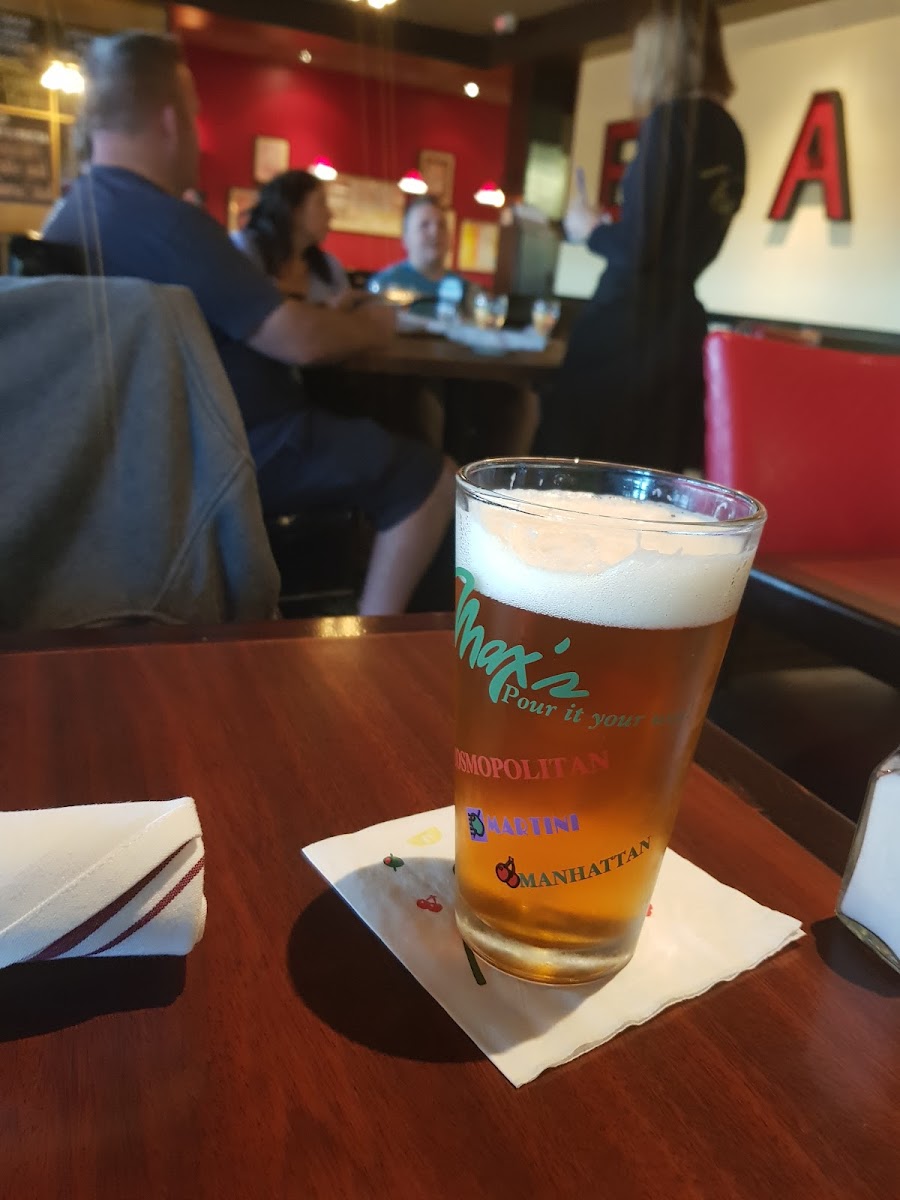 Max's of Burlingame Photo 9