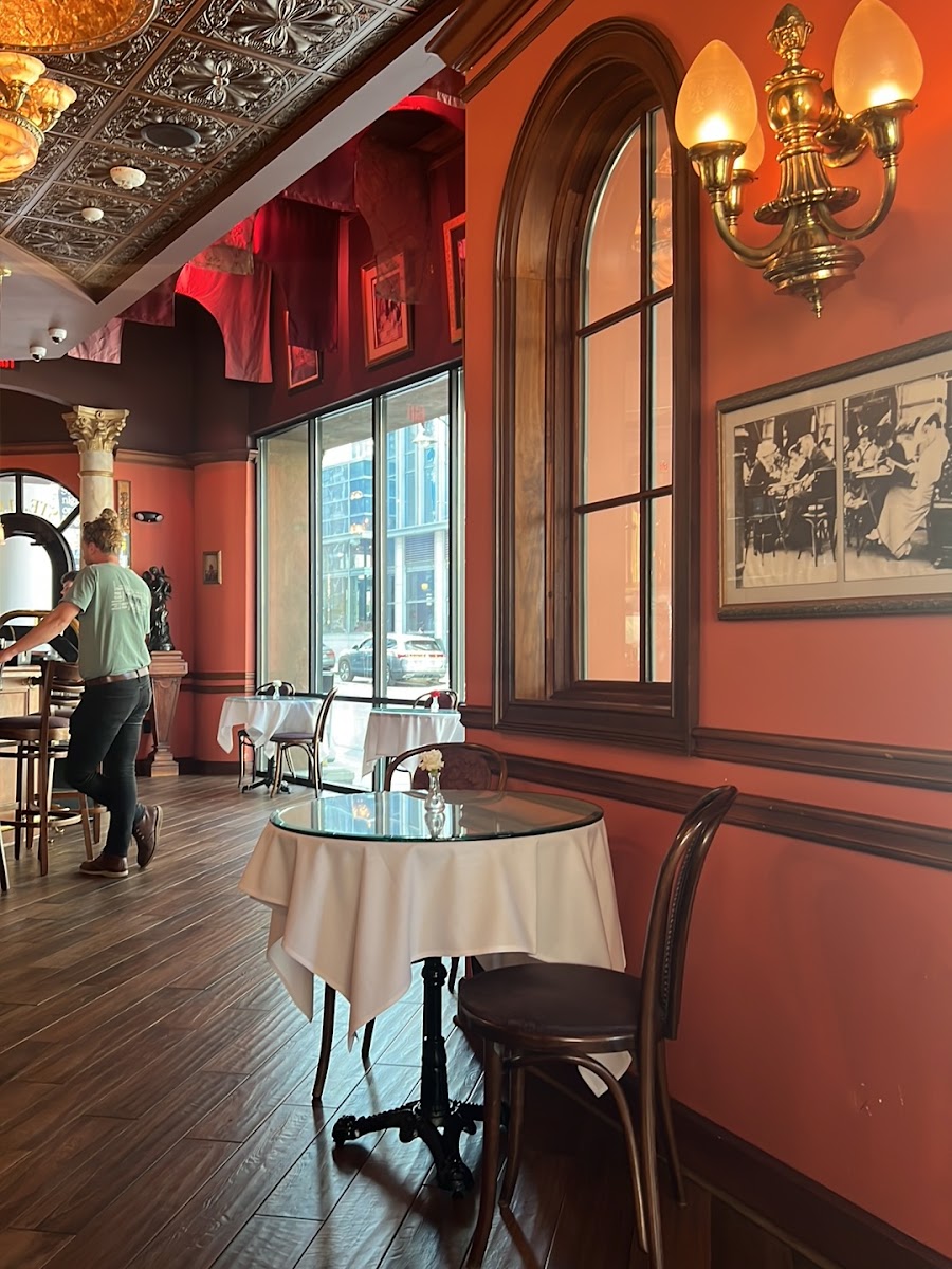 Café Intermezzo - Nashville Photo 3
