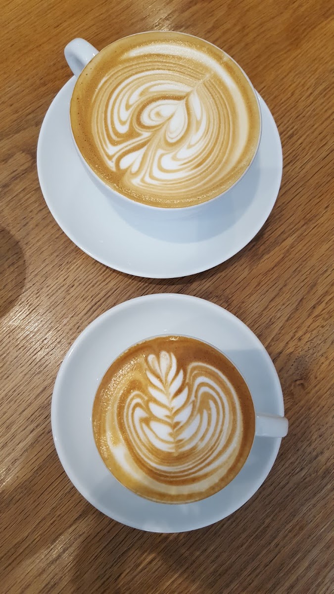 Saint Frank Coffee Photo 5