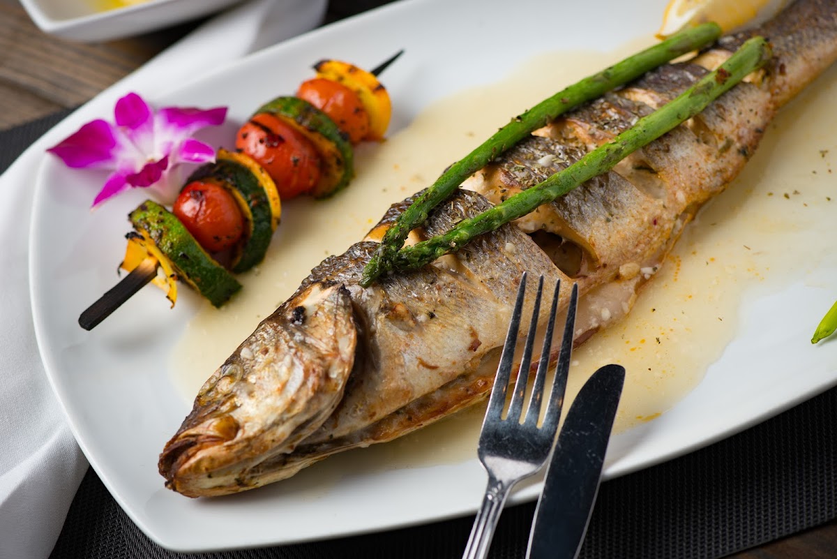 La Vie Mediterranean Restaurant Photo 3