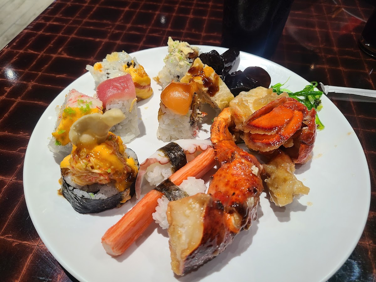 Imperial Sushi Seafood Buffet Photo 8