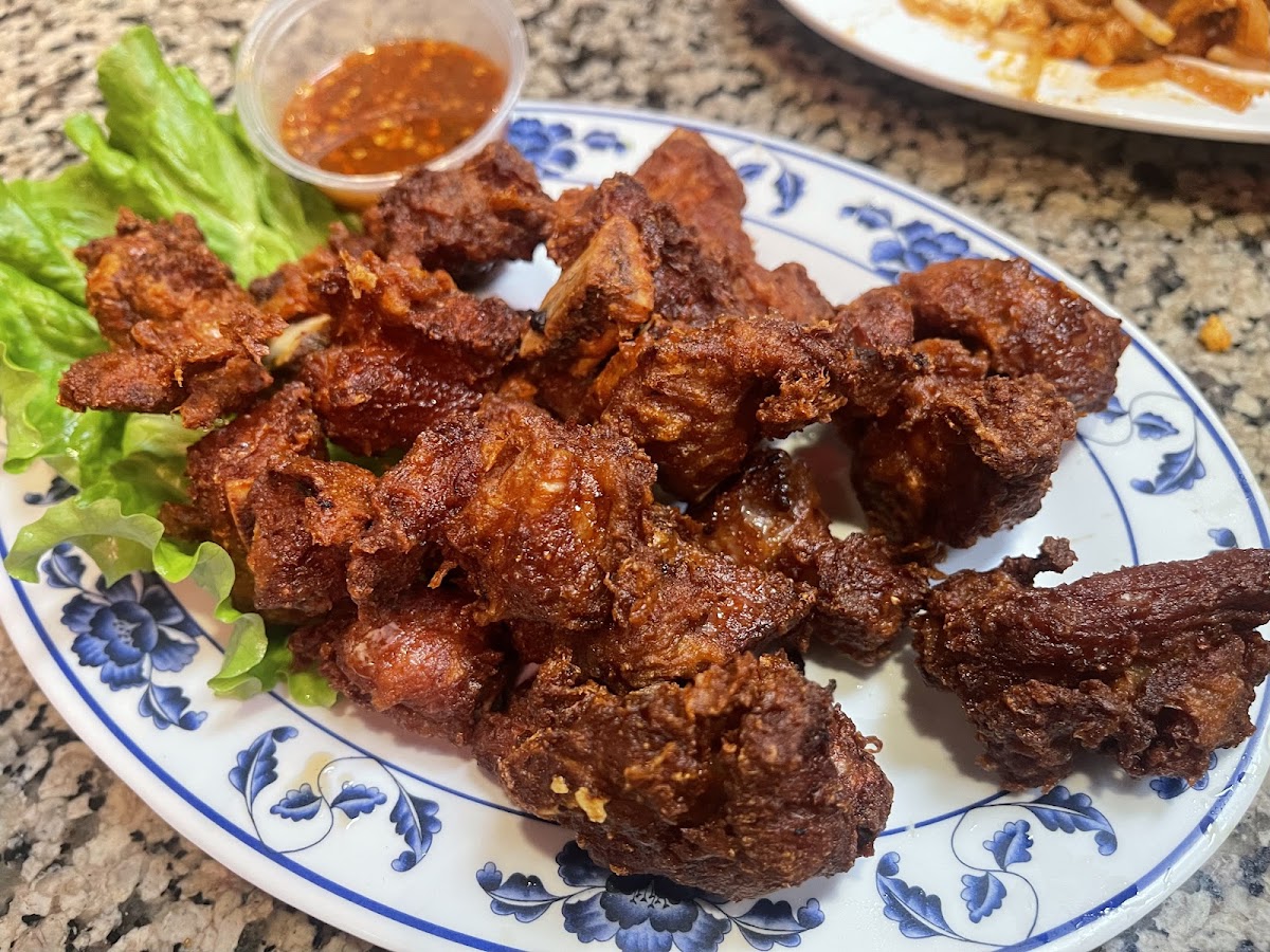 Sanamluang Cafe Hollywood Photo 10