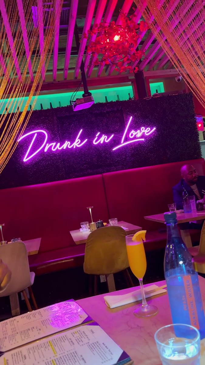 Moshi Moshi Miami Beach Photo 2
