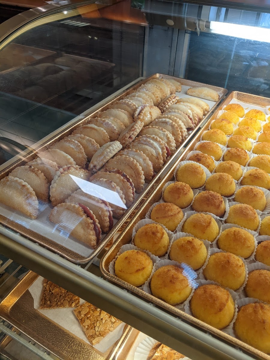 Versailles Restaurant Cuban Cuisine Photo 5