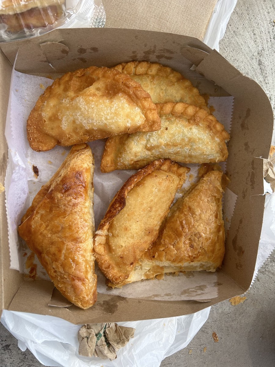 Versailles Restaurant Cuban Cuisine Photo 9