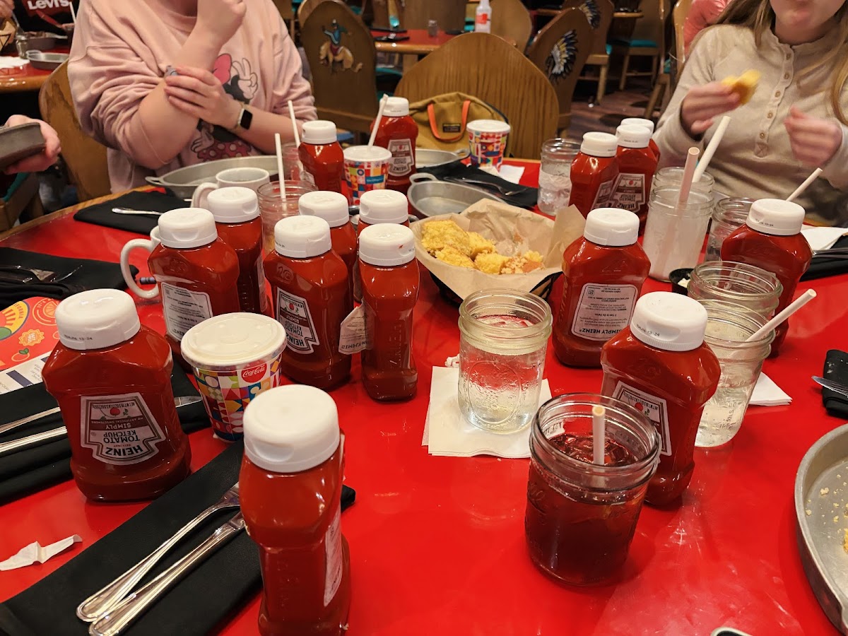 Whispering Canyon Cafe Photo 5