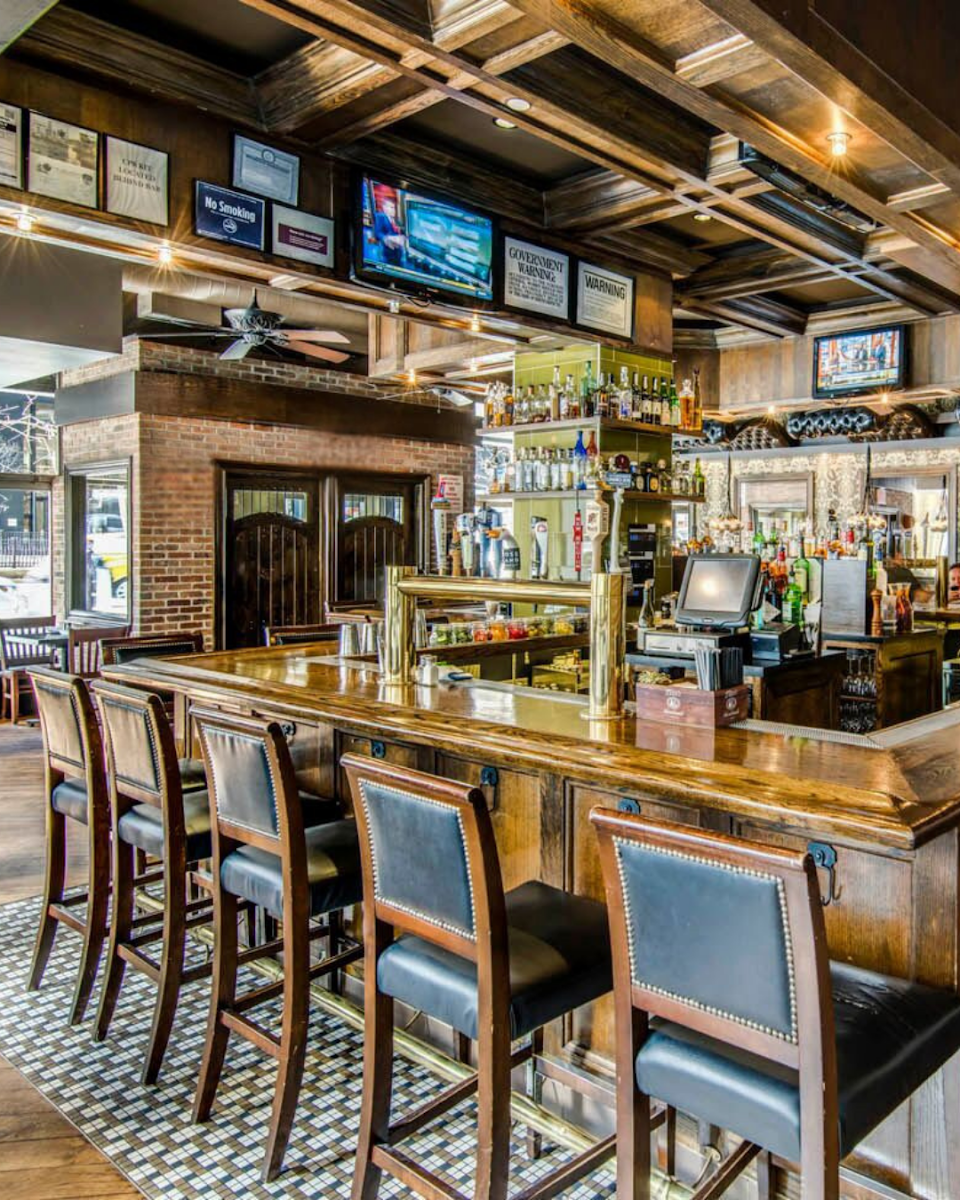 Park Avenue Tavern Photo 3