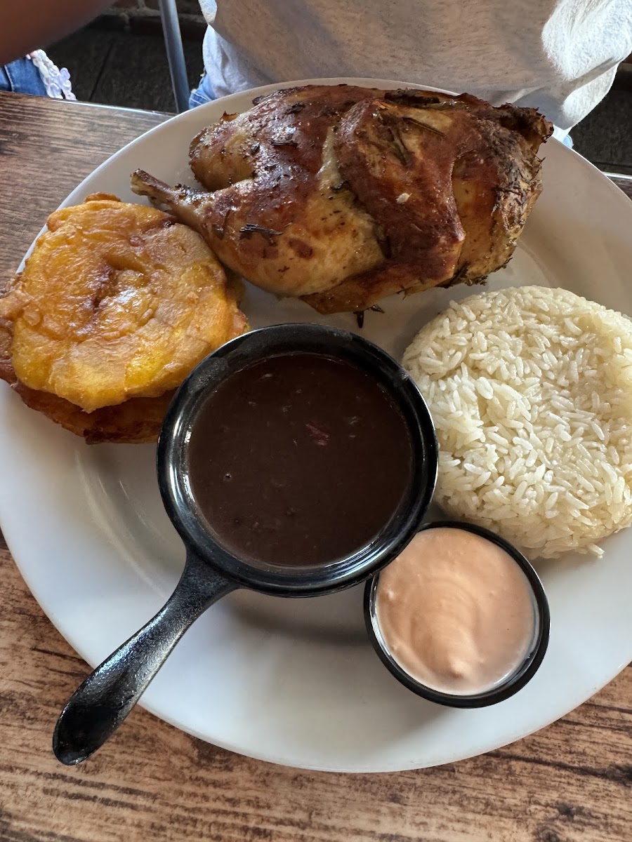 Sofrito Latin Cafe Photo 4