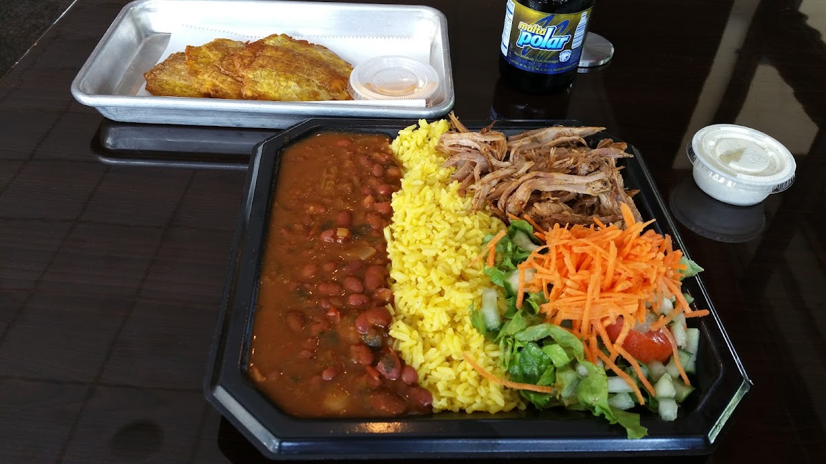 Sofrito Latin Cafe Photo 7