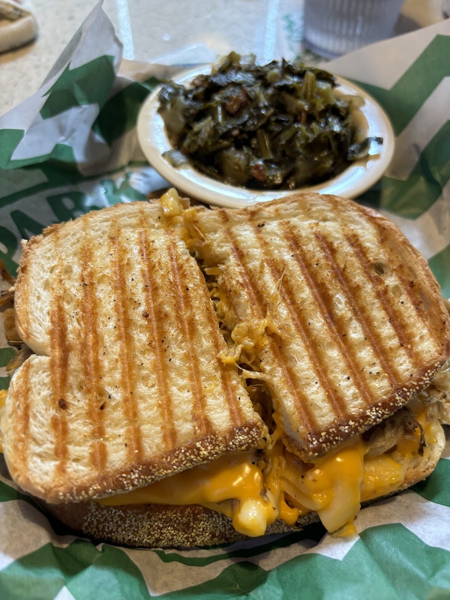 Park Avenue BBQ Grille Photo 3