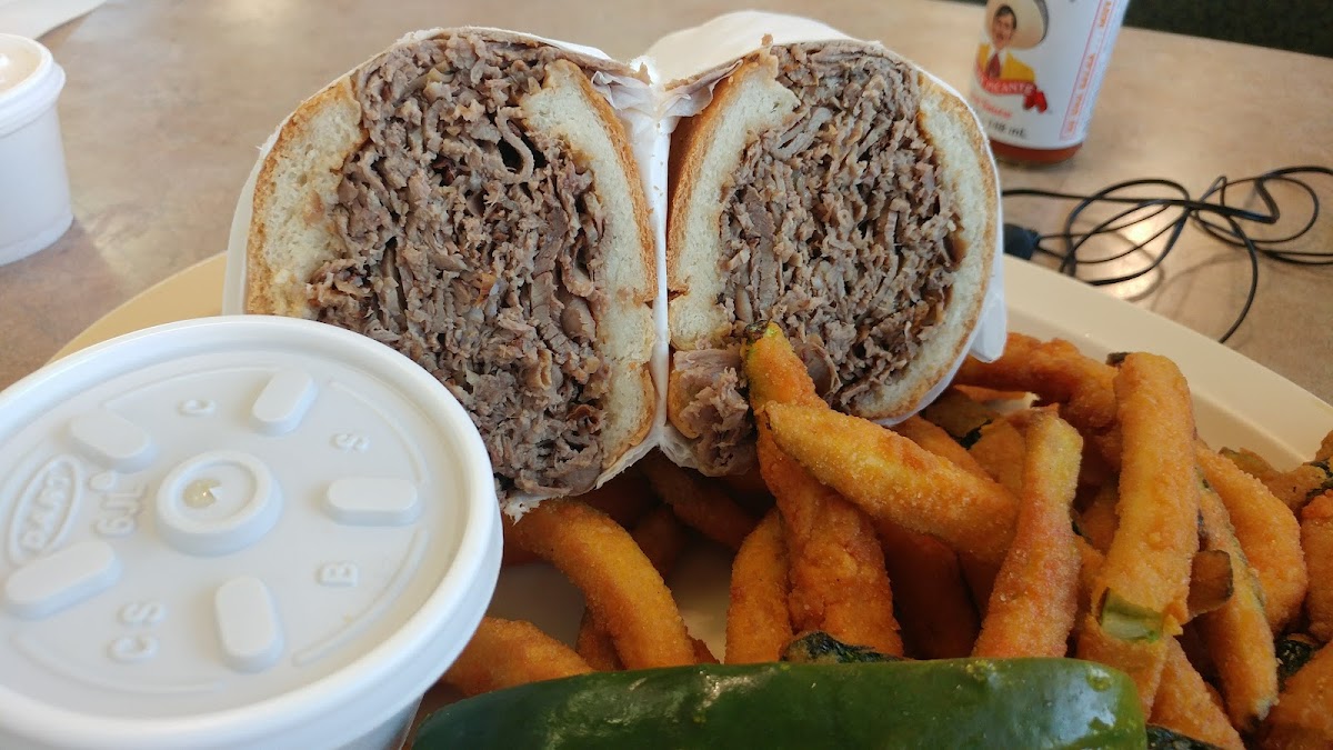 George's Burgers Photo 8