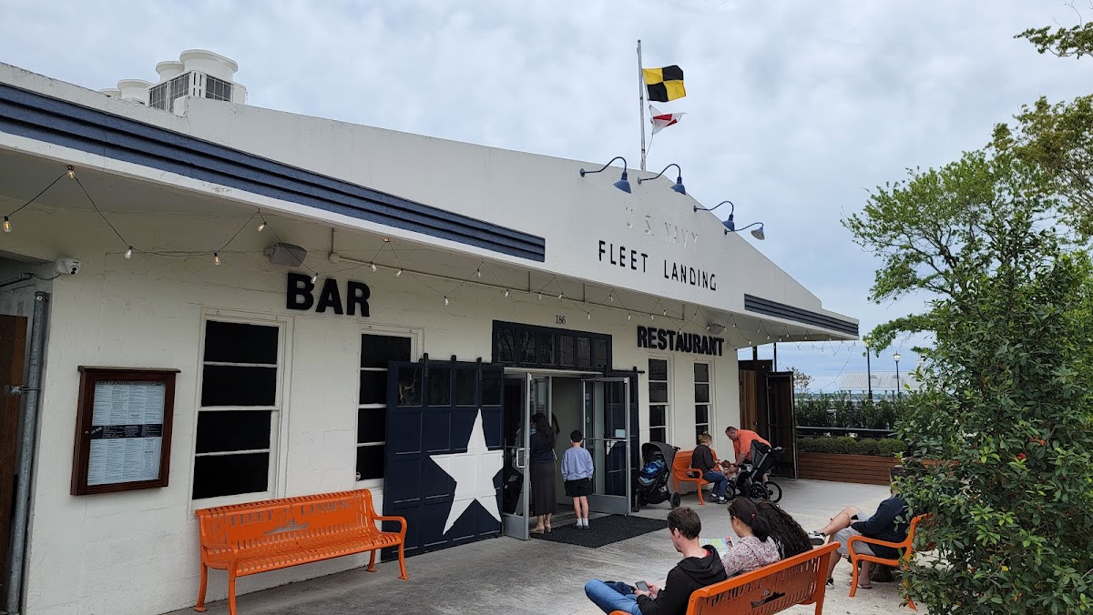 Fleet Landing Restaurant & Bar Photo 3