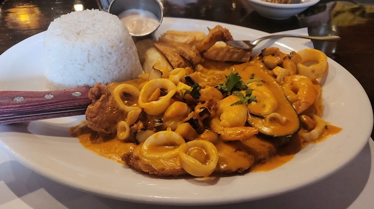 Ceviche House Photo 4