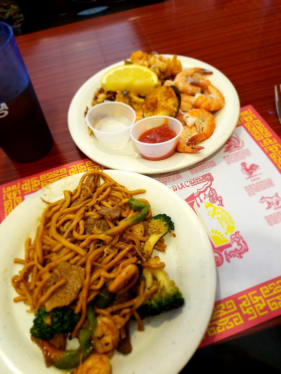 Fortune Buffet Photo 7