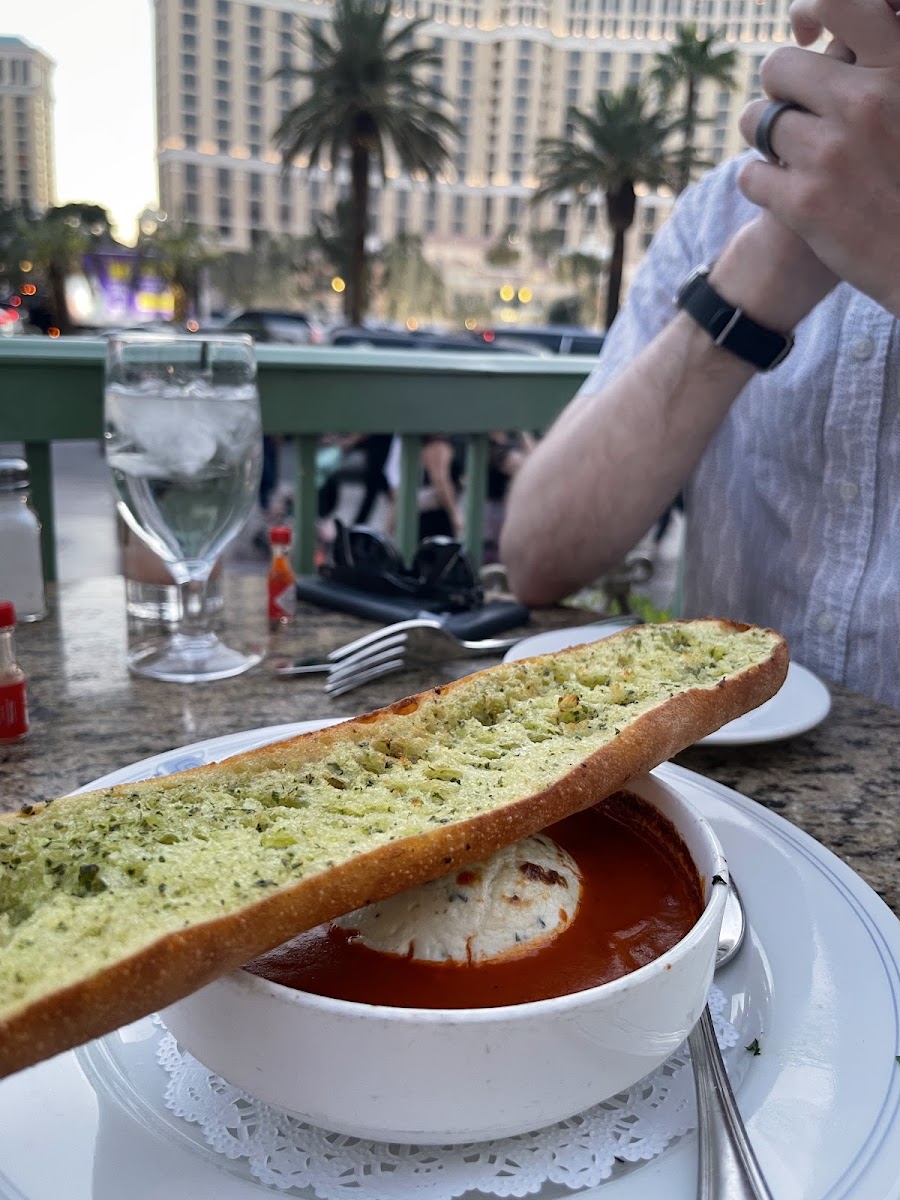 Mon Ami Gabi Photo 6