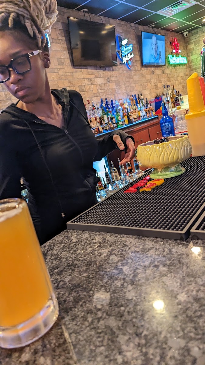 Juicy Seafood & Bar Photo 10