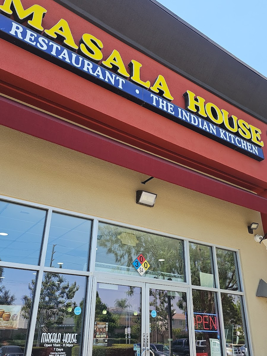MASALA HOUSE RESTAURANT Photo 3