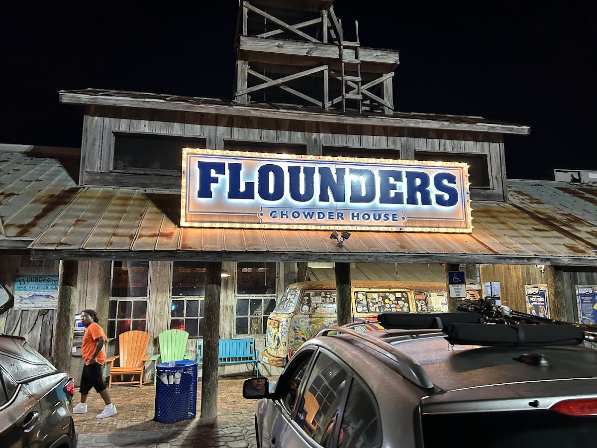 Flounder's Chowder House Photo 1