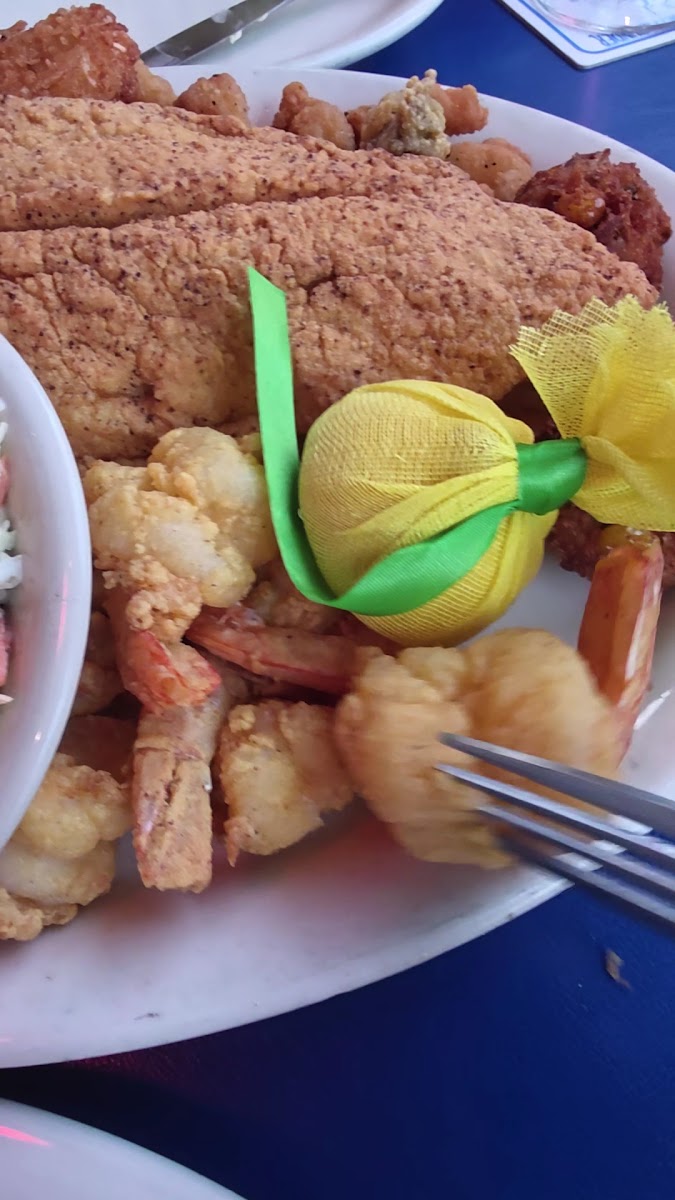 Flounder's Chowder House Photo 2