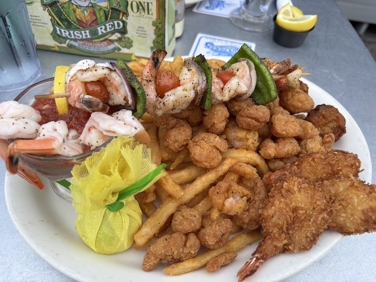 Flounder's Chowder House Photo 4