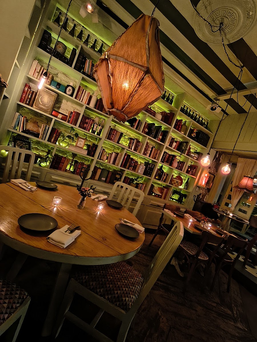Café Toscano Photo 3