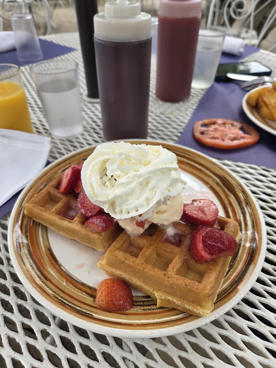 Kelly's Dockside Cafe Photo 5