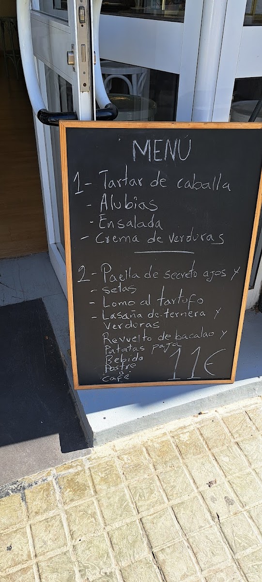 CAFE BAR SUR Photo Menu 1