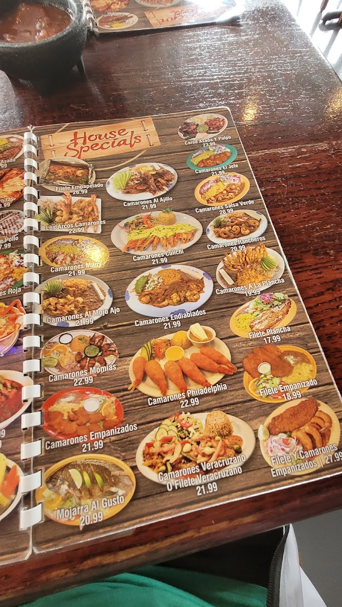 Los Arcos Restaurant Photo Menu 3