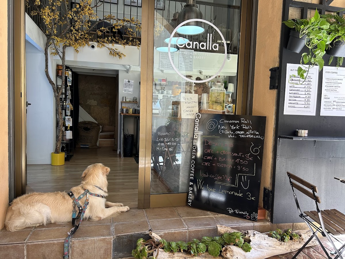 Canalla Broken Coffee&Bakery Photo Menu 1