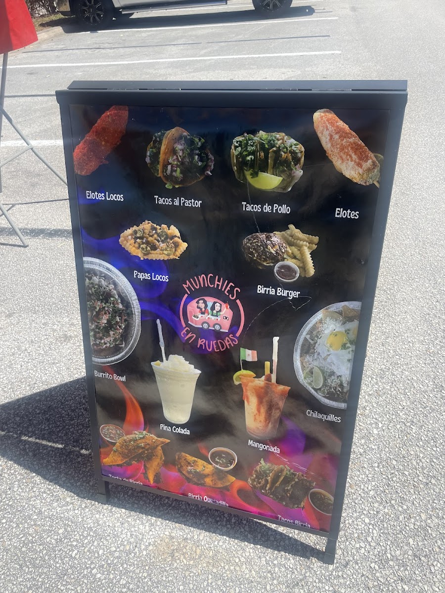 Munchies En Ruedas Photo Menu 10