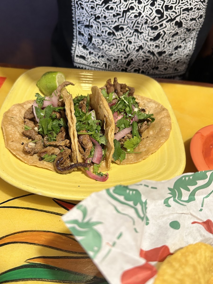 Moctezumas Taqueria Photo 7