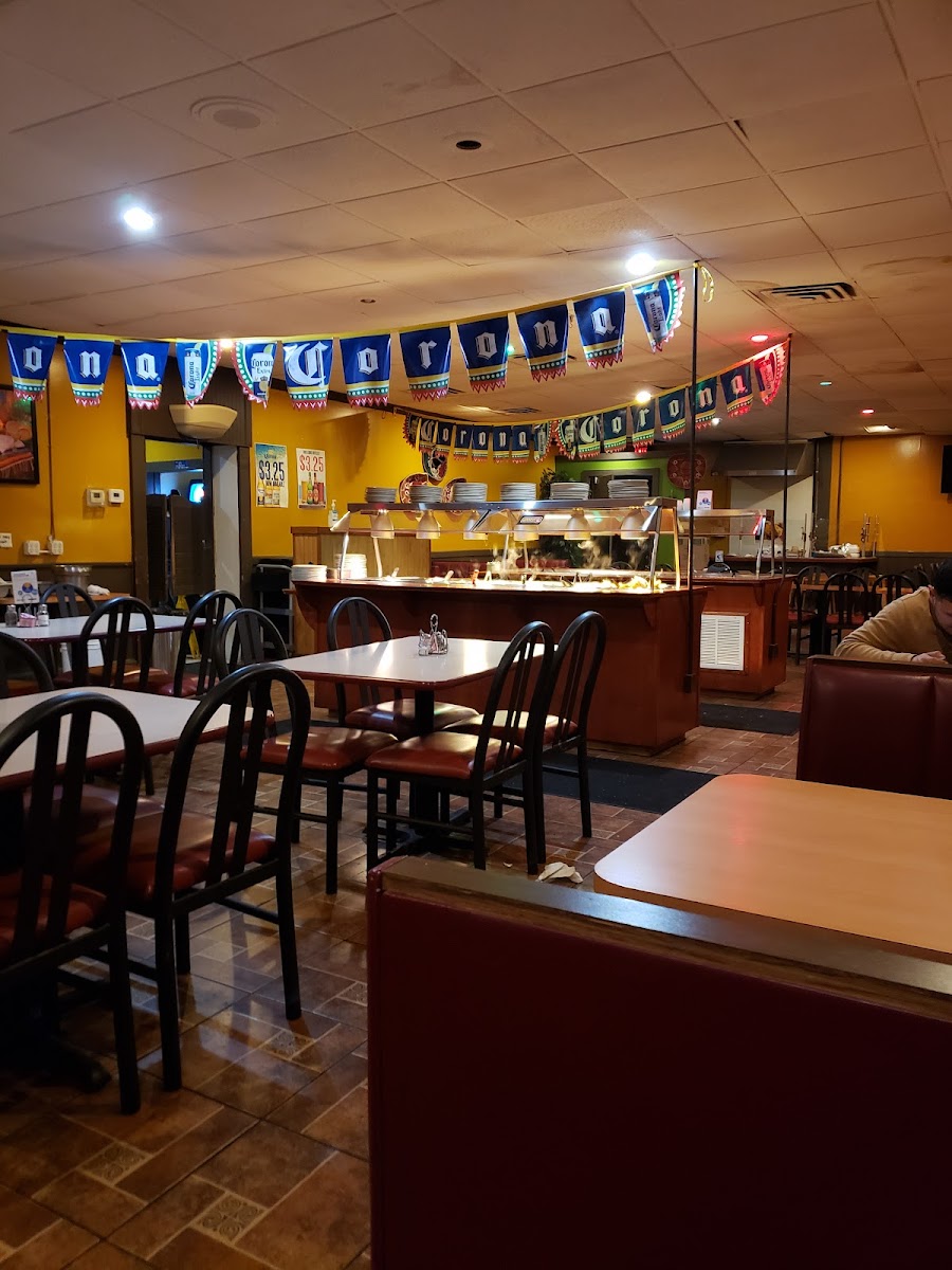 Aldaco's Taco Bar Photo 4