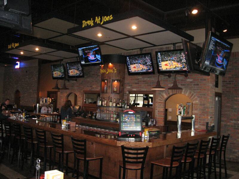 Joe's Pub New Albany