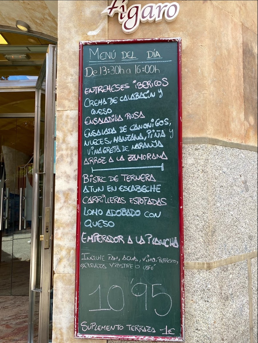 Cafetería Fígaro Photo Menu 4