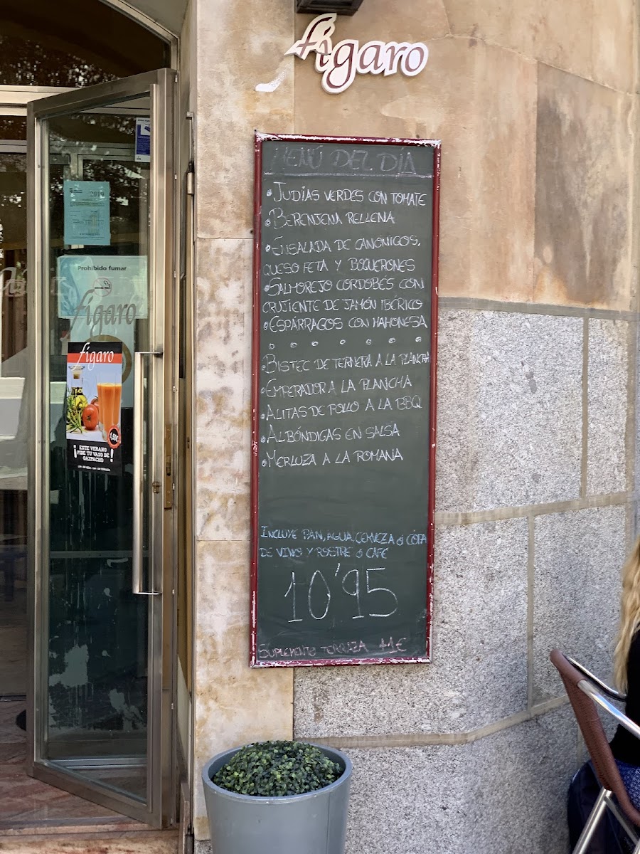 Cafetería Fígaro Photo Menu 9