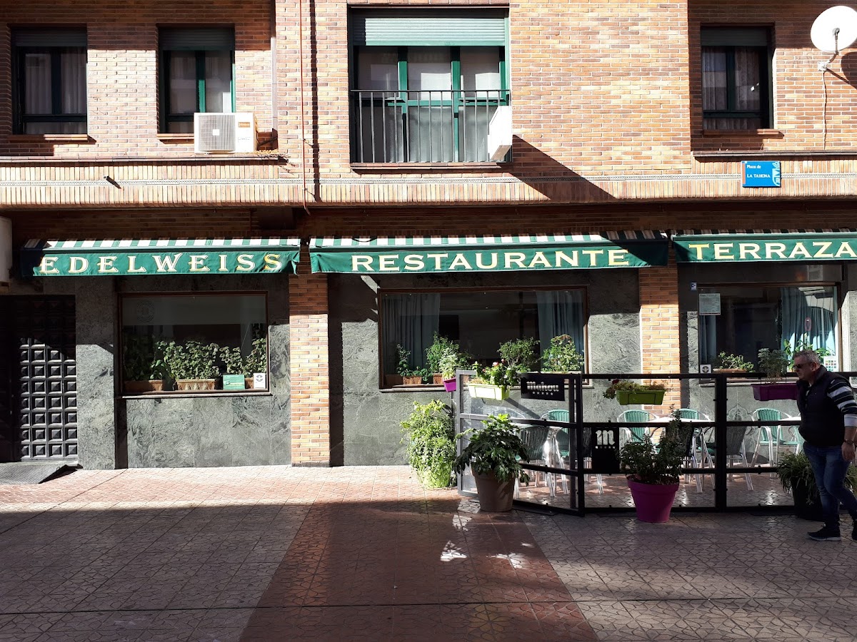 Edelweiss Cafetería