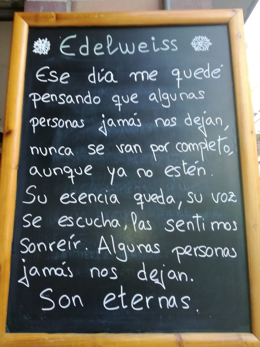 Edelweiss Cafetería Photo Menu 8