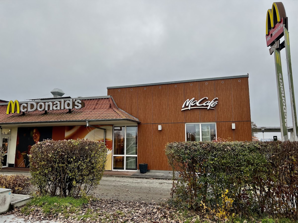 McDonald's Photo 4