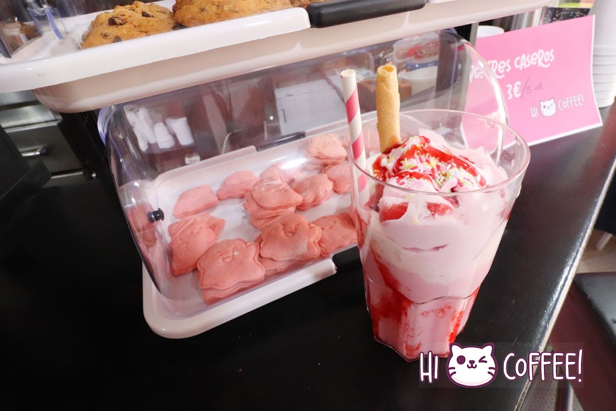 Hi Coffee (Maid Café Granada) Photo 2