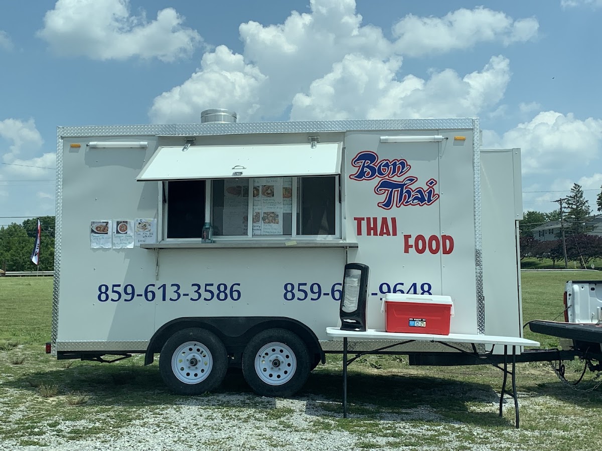 Bon Thai Food Truck Photo 3