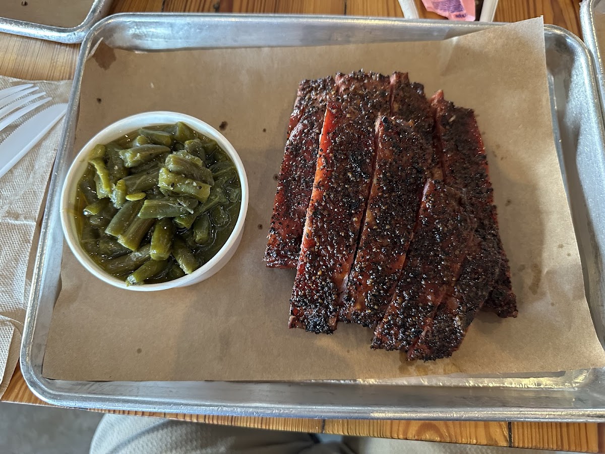 Miller's Smokehouse Photo 8