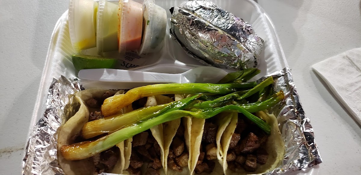 Tacos Al Vapor La Guerita Photo 6